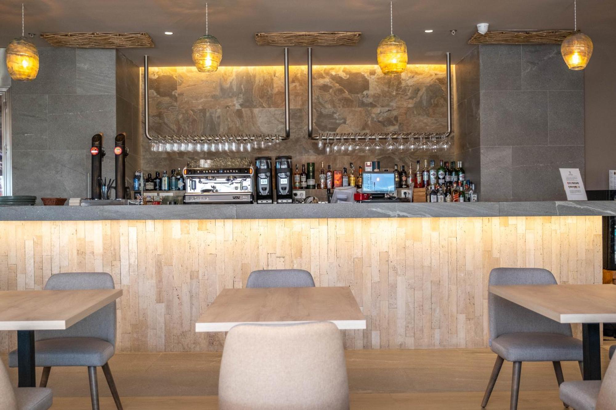 Cadiz Bahia By Qhotels מראה חיצוני תמונה