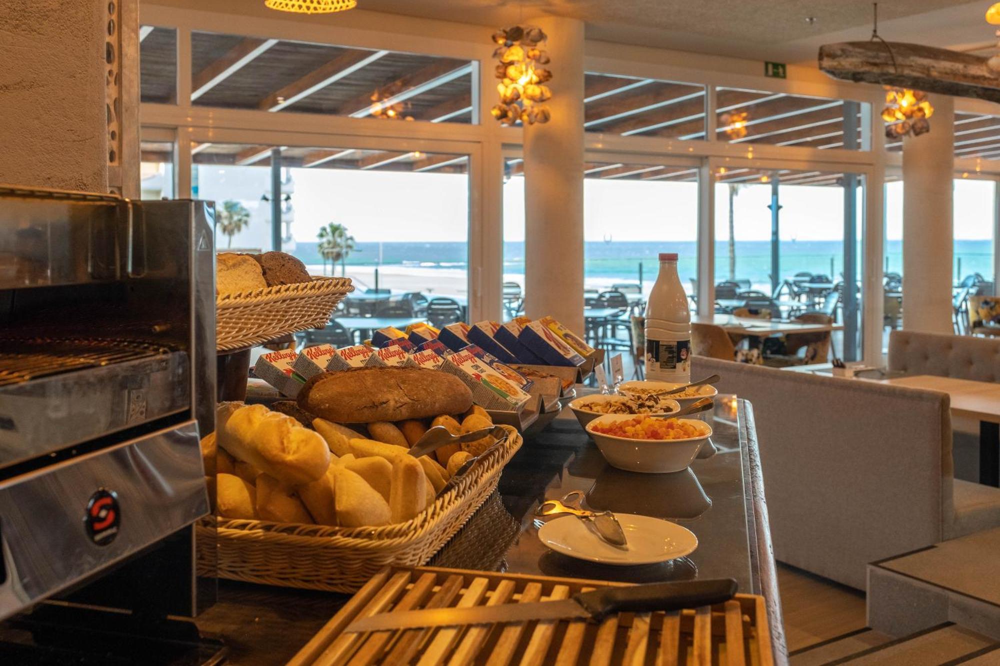 Cadiz Bahia By Qhotels מראה חיצוני תמונה