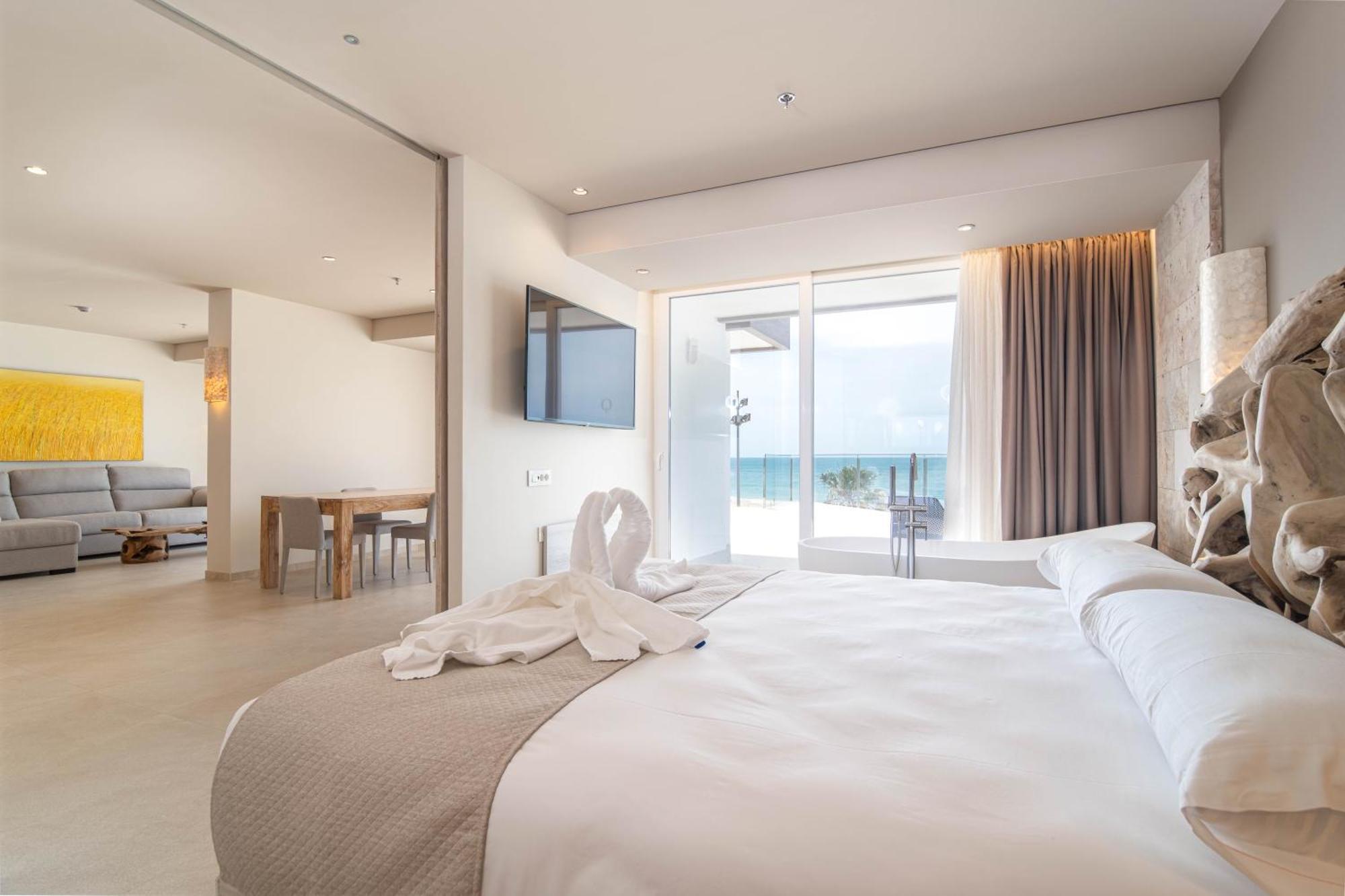 Cadiz Bahia By Qhotels מראה חיצוני תמונה